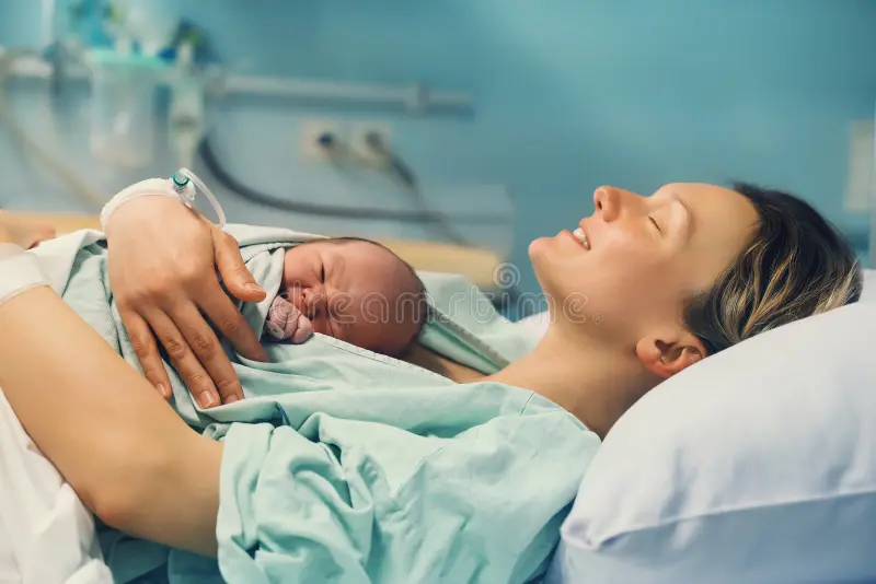 Safe and comfortable normal delivery services at Minaai Hospital